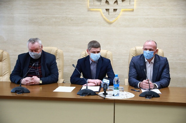 В Запоріжжі відбулось нагородження переможців обласного конкурсу на кращий колективний договір