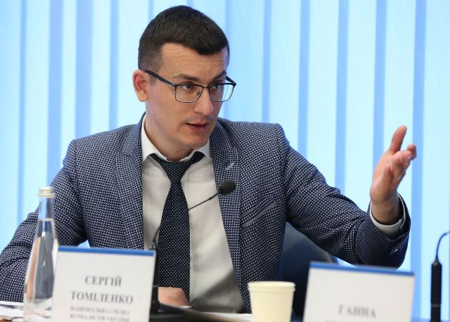 До Дня журналіста України. Епідемія байдужості прагне перекрити кисень журналістиці