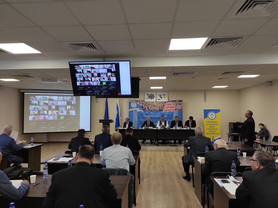 ПРЕЗИДІЯ ФПУ. 7 жовтня профспілки вийдуть на всеукраїнську акцію протесту 