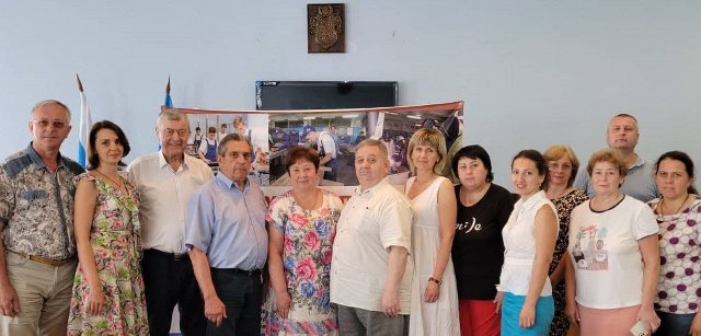 ДО ДНЯ БУДІВЕЛЬНИКА. Дніпропетровщина: нові виклики для галузі будівництва та профспілки 