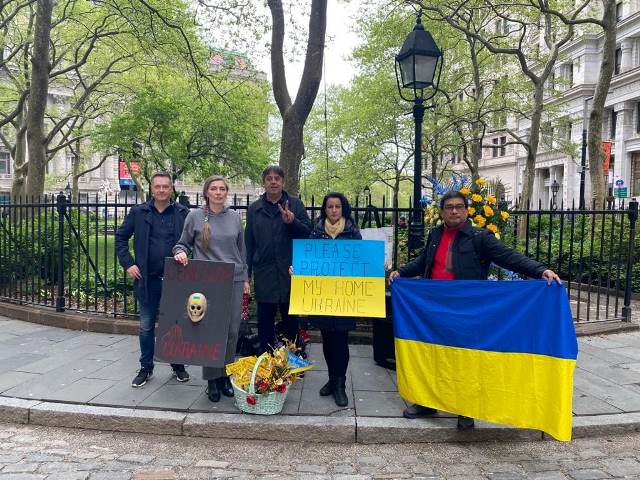 ПРАЦІВНИКИ BWI - З УКРАЇНОЮ