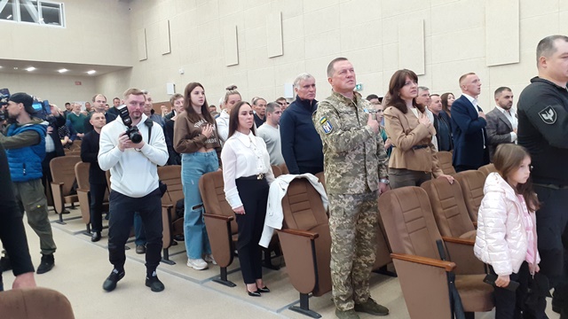 СПОРТ, ЯК І АРМІЯ, БЕЗПЕРЕЧНО МАЄ БУТИ В АВАНГАРДІ НАШОЇ БОРОТЬБИ!