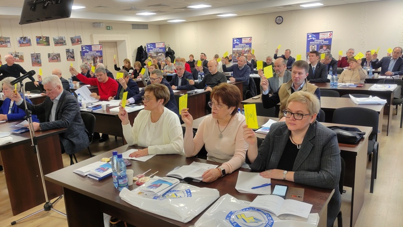 Радою ФПУ ухвалено рішення щодо ситуації в країні та участі профспілок у збереженні трудового потенціалу і відновленні економіки
