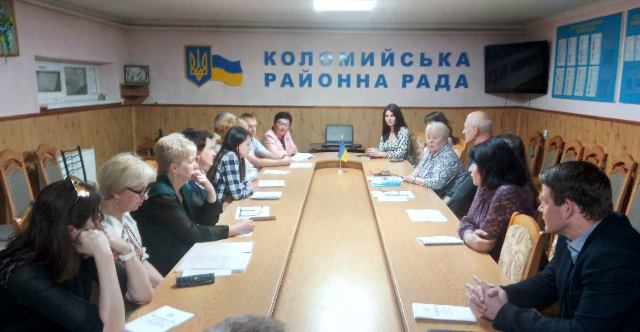 ПРИКАРПАТТЯ. Оновлюємо профспілковий актив, інформуємо про роботу