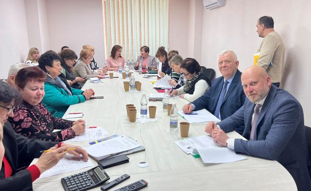 КИЇВ. Президія обговорила питання підготовки до сезону оздоровлення та відпочинку дітей в 2024 році