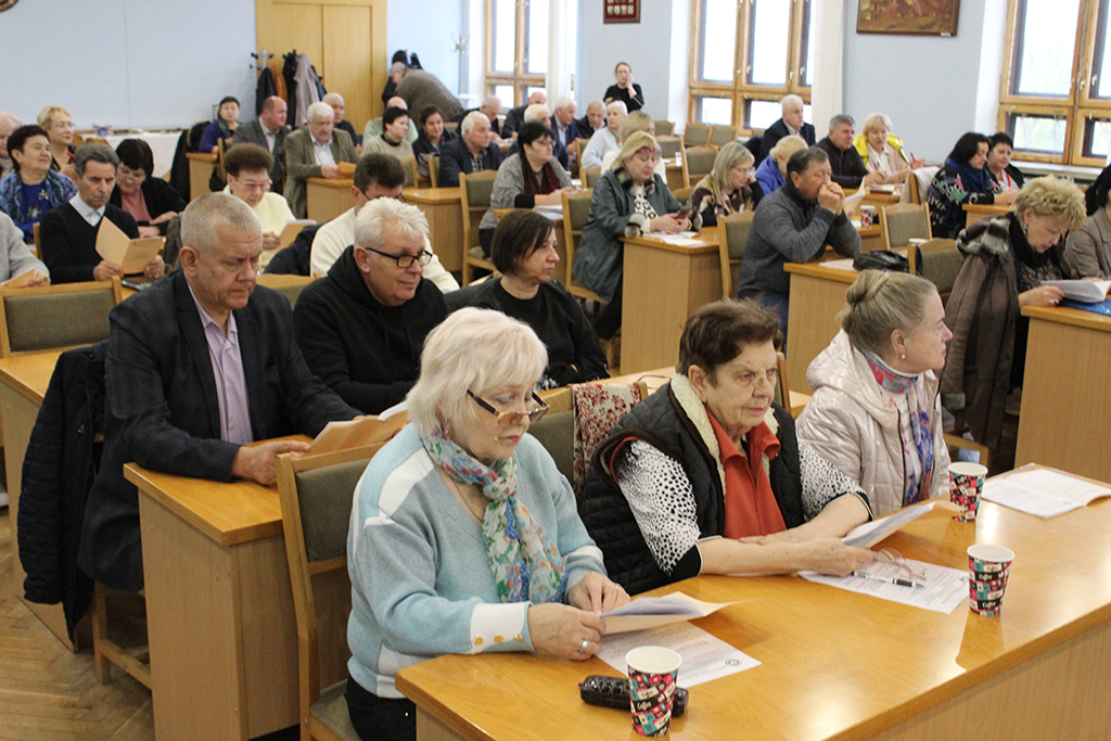 ДНІПРО. Новим викликам – адекватну реакцію профспілок 