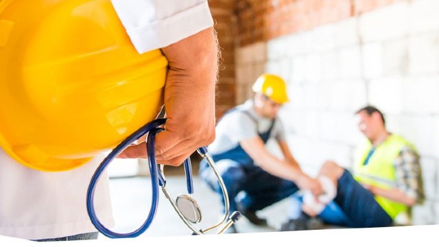 Уряд підвищив щомісячні виплати потерпілим на виробництві, які потребують догляду та медичного забезпечення