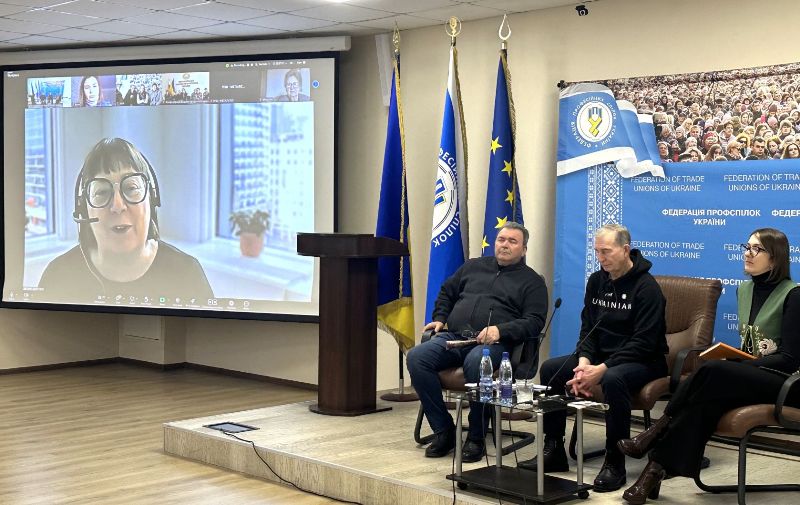 Світові профспілки солідарні з українським народом і підтримують профспілковий рух України 