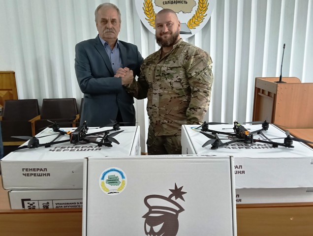Ще одна партія обладнання від вінницьких профспілок вирушила на передову 